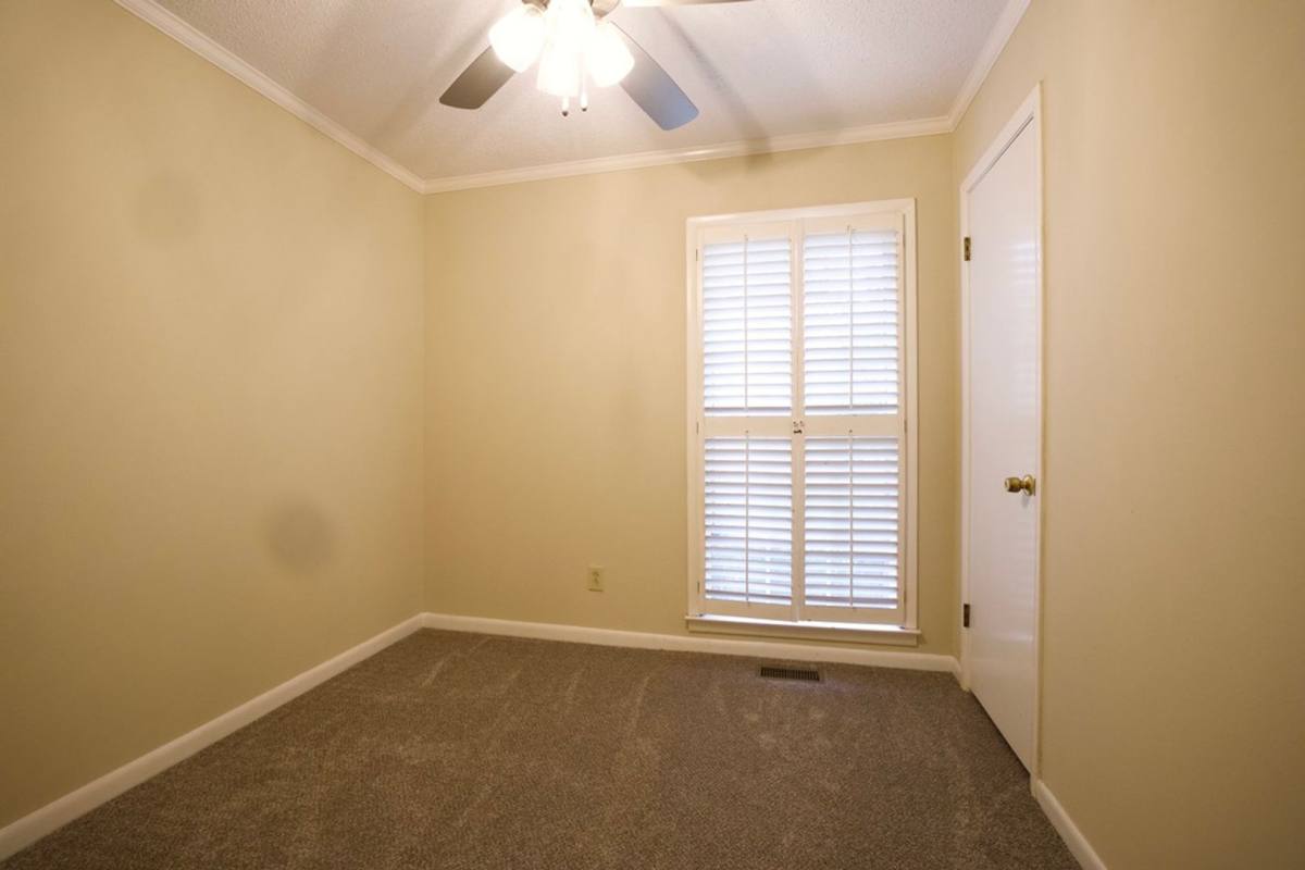 House for rent at 1030 Cumberland Dr, Auburn, AL 36830