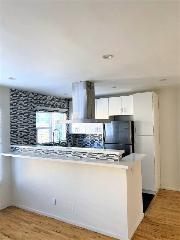 Apartment for rent at 1433 9th St #F, Santa Monica, CA 90401