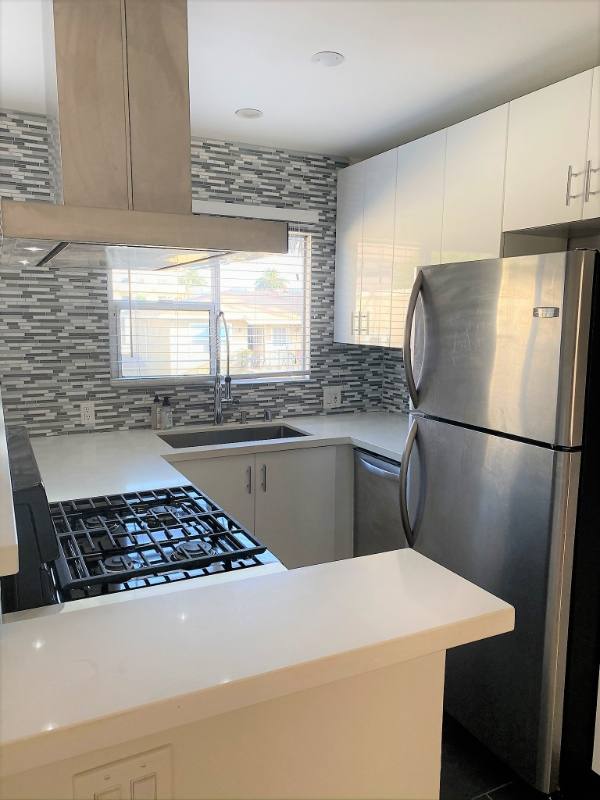 Apartment for rent at 1433 9th St #F, Santa Monica, CA 90401