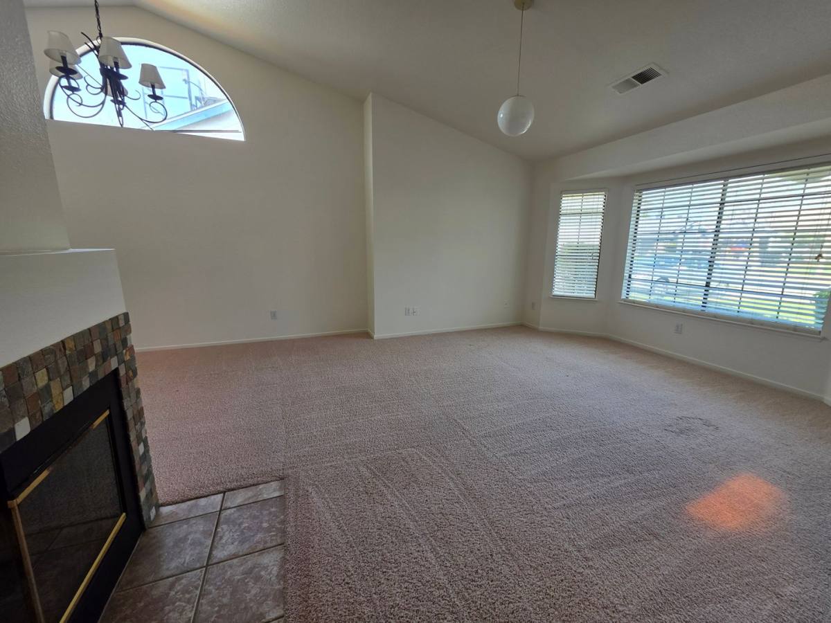 House for rent at 4905 W Hemlock, Visalia, CA 93277