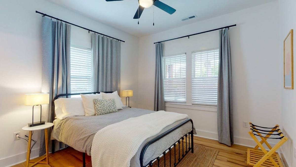 Apartment for rent at 507 Bladen St, Wilmington, NC 28401