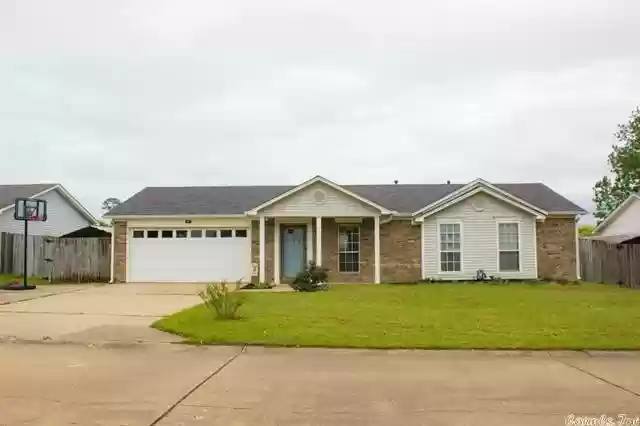 House for rent at 14101 Cherry Hill Dr, Alexander, AR 72002