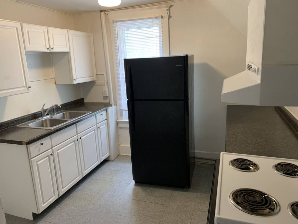 Apartment for rent at 702 E Green St, Urbana, IL 61802
