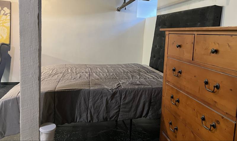 Townhouse for rent at 400 Block Mount Holly, Baltimore, MD 21229