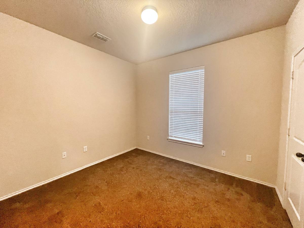 Townhouse for rent at 569 Creekside Circle, New Braunfels, TX 78130