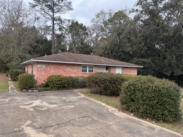 House for rent at 22067 Stoddard Ave, Robertsdale, AL 36567