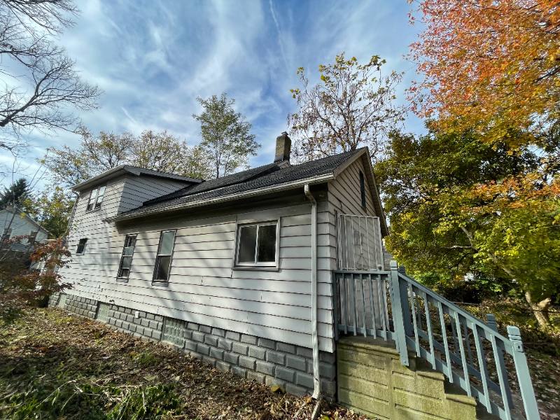 House for rent at 6553 Newman Ave, Cleveland, OH 44127