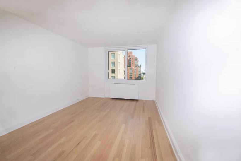 Apartment for rent at 424 W End Ave #1703, New York, NY 10024