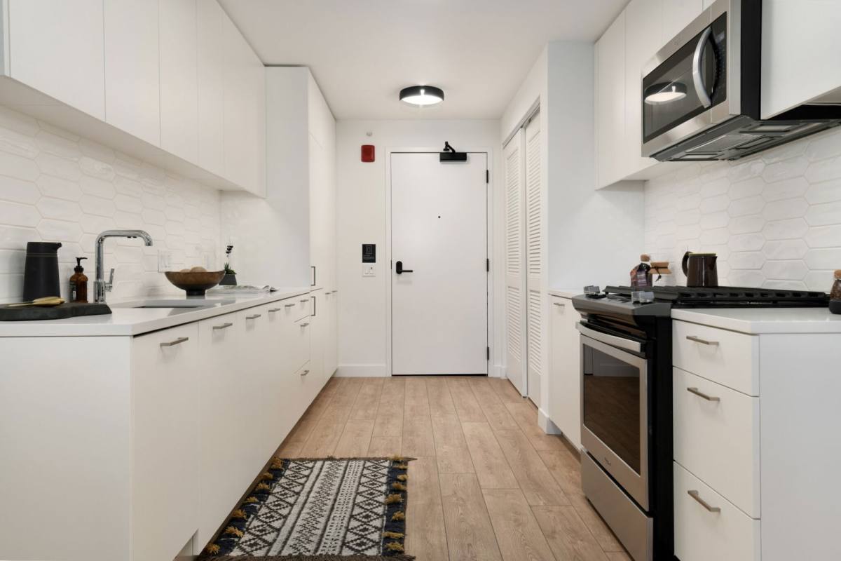 Apartment for rent at 855 W Madison St #914S, Chicago, IL 60607