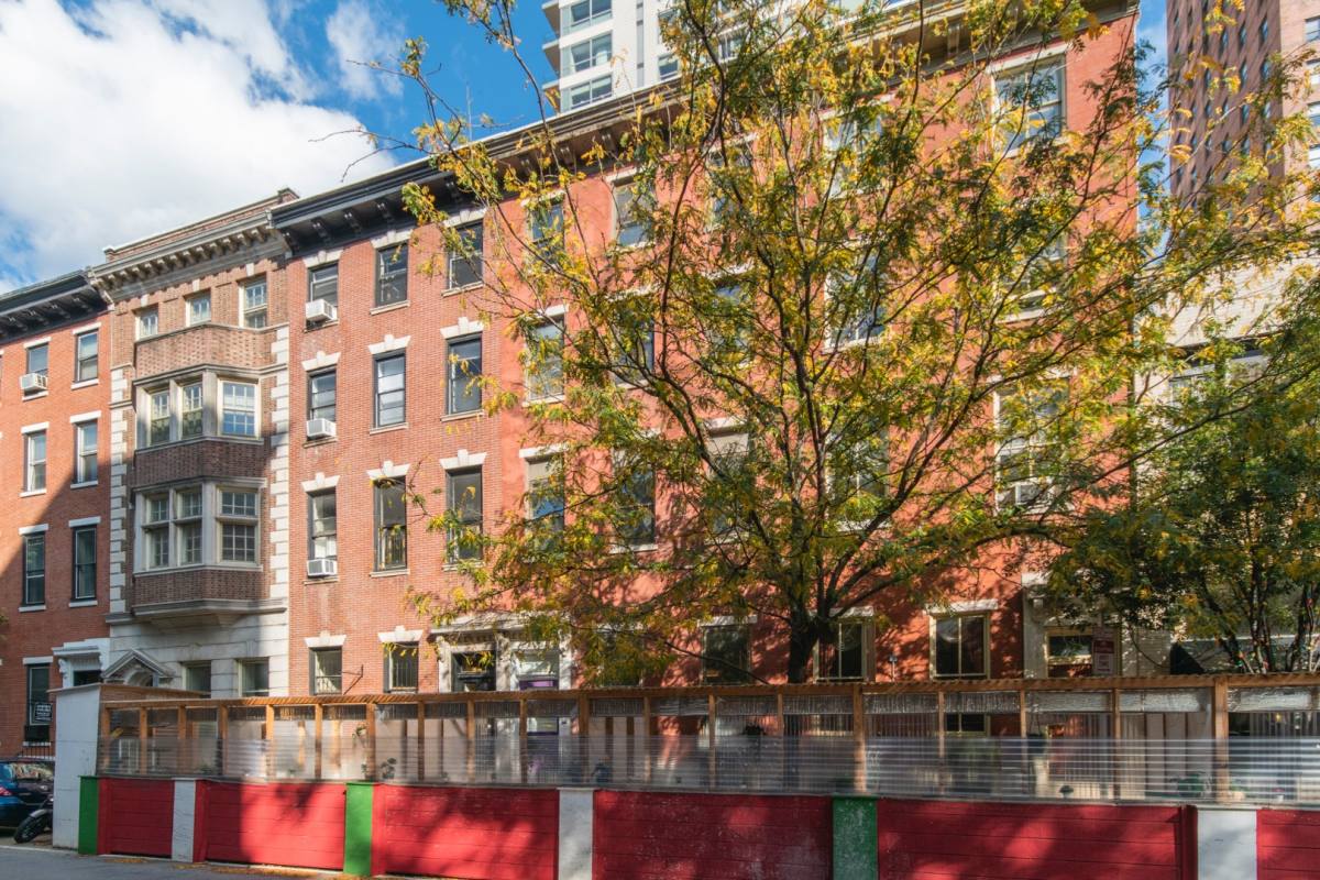 Apartment for rent at 1705 Spruce St #2, Philadelphia, PA 19103