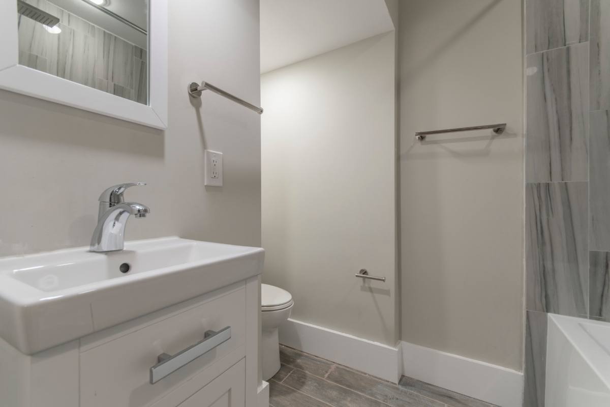 Apartment for rent at 1705 Spruce St #2, Philadelphia, PA 19103
