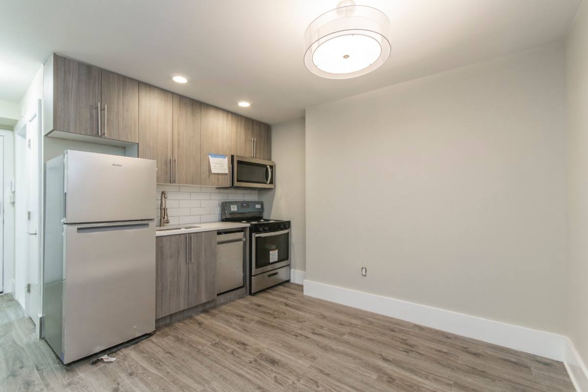 Apartment for rent at 1705 Spruce St #2, Philadelphia, PA 19103