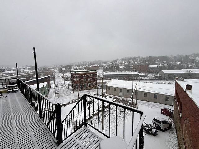 Apartment for rent at 129 E Wayne St #6, Butler, PA 16001