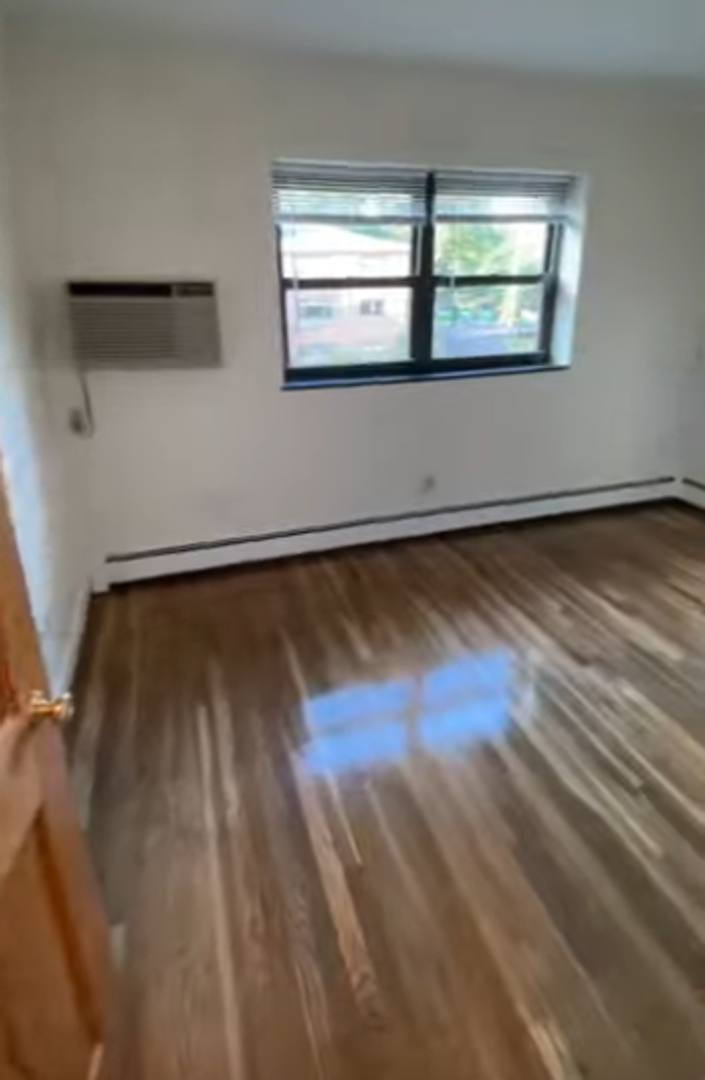 Apartment for rent at 292 Grove St #22A, Auburndale, MA 02466