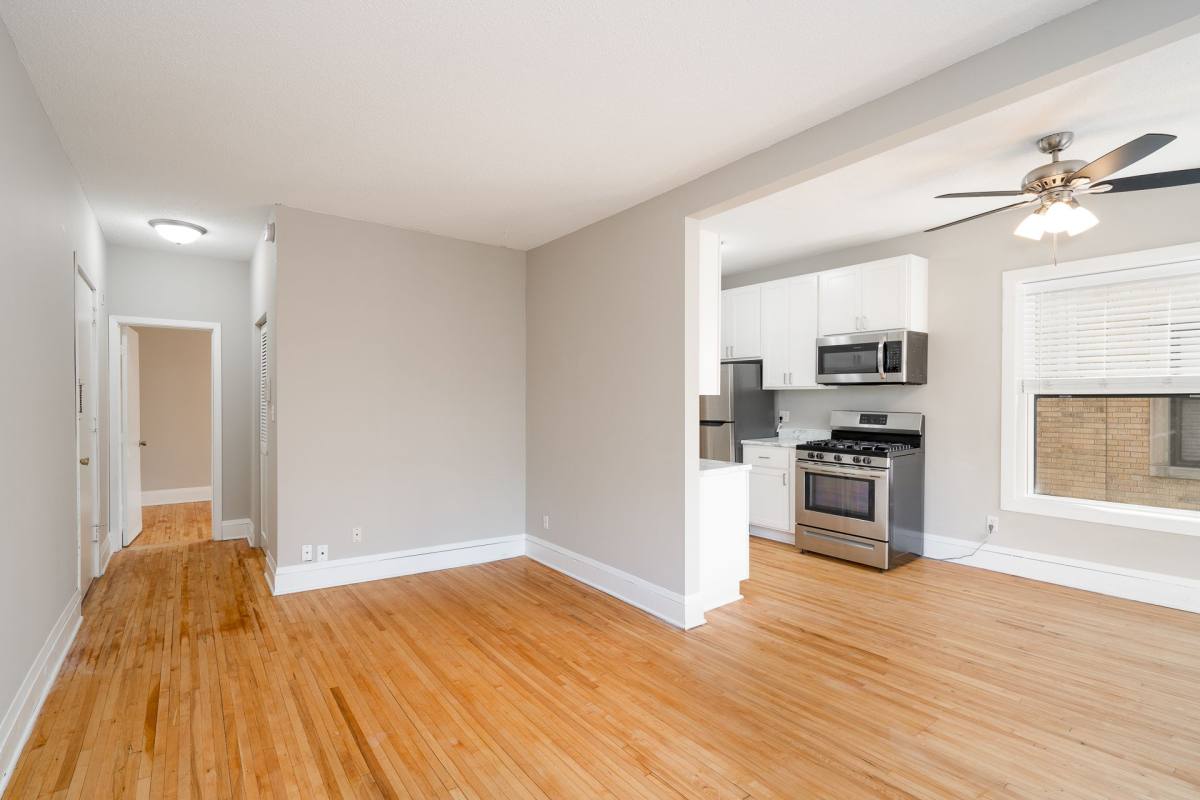 Apartment for rent at 116 Oak Grove St, Minneapolis, MN 55403