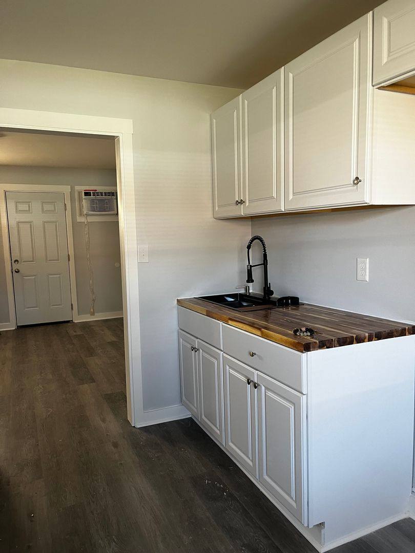 Apartment for rent at 3010 Clopton St SW, Huntsville, AL 35805