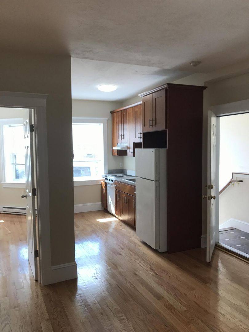 Apartment for rent at 899 Huntington Ave #2, Boston, MA 02115