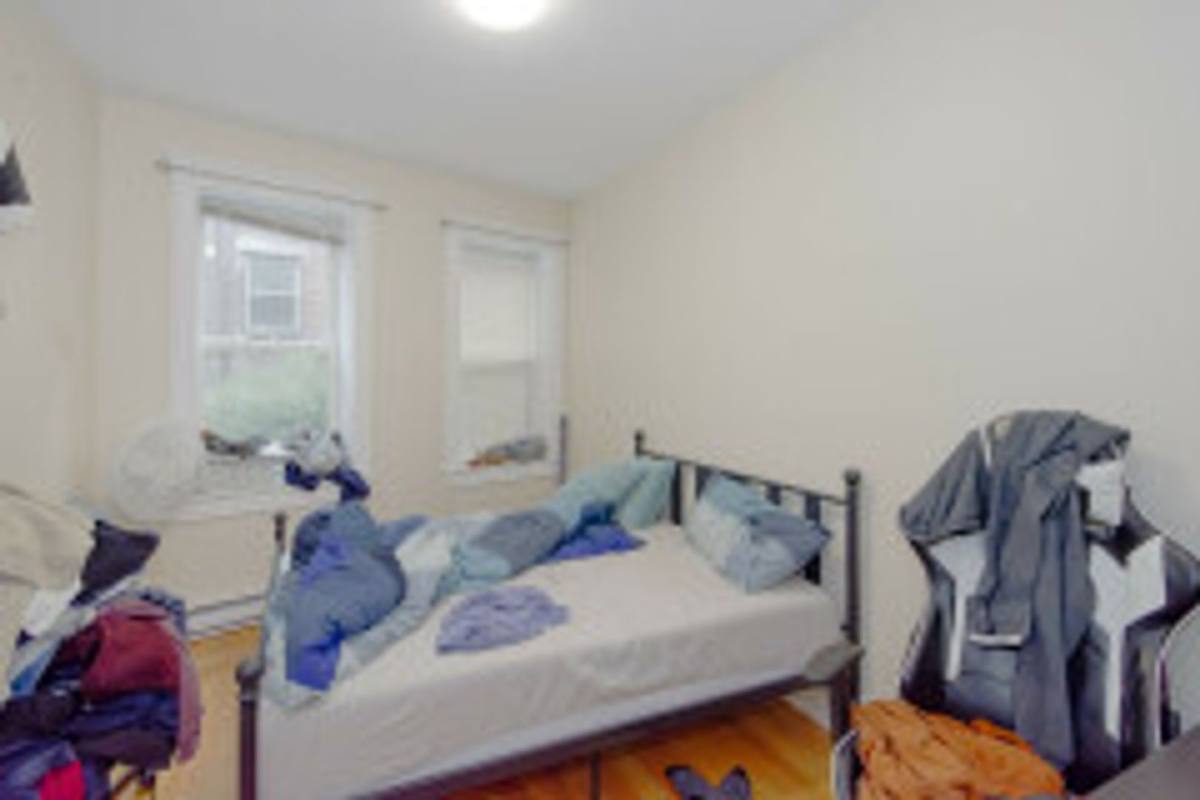 Apartment for rent at 899 Huntington Ave #2, Boston, MA 02115