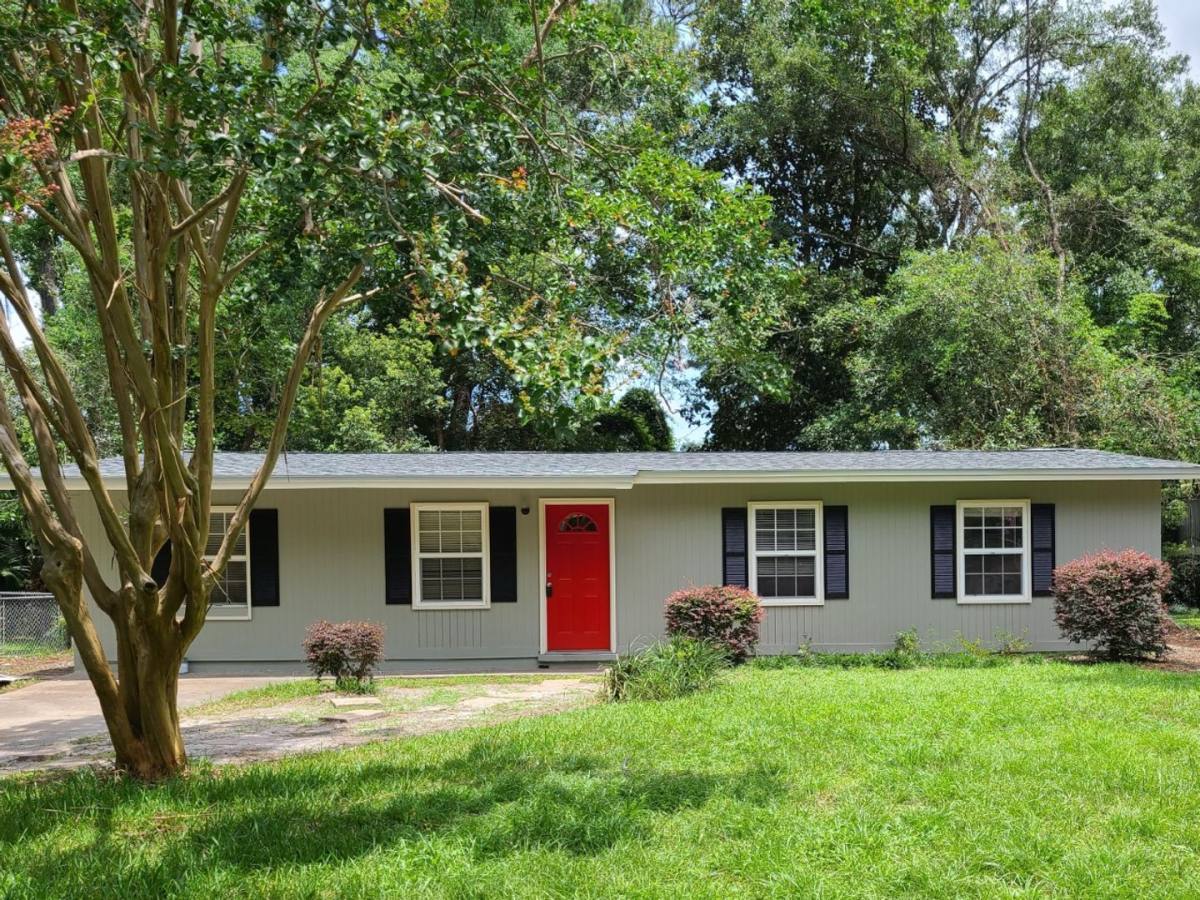 House for rent at 2112 Melanie Dr, Tallahassee, FL 32304