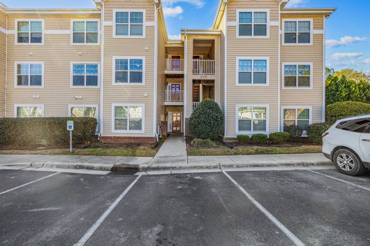 Condo for rent at 3308 Harbour Pointe Dr, Fayetteville, NC 28314
