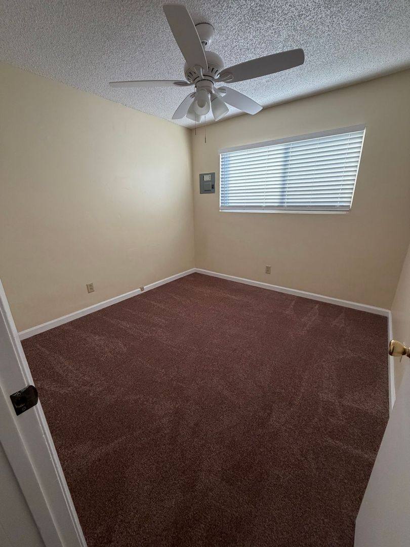 Apartment for rent at 10041 Scott Ave, Whittier, CA 90603