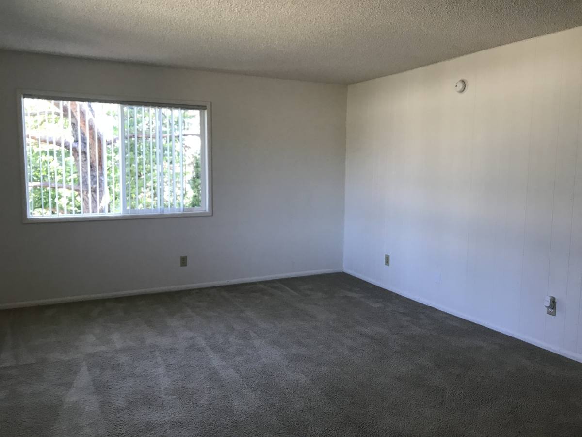 Apartment for rent at 2275 NE Division St, Gresham, OR 97030
