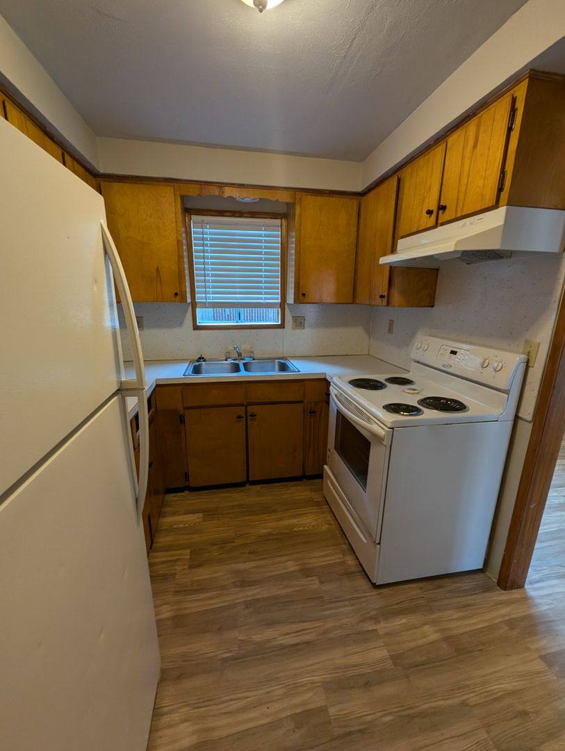 Apartment for rent at 1157 SE Jefferson St, Dallas, OR 97338