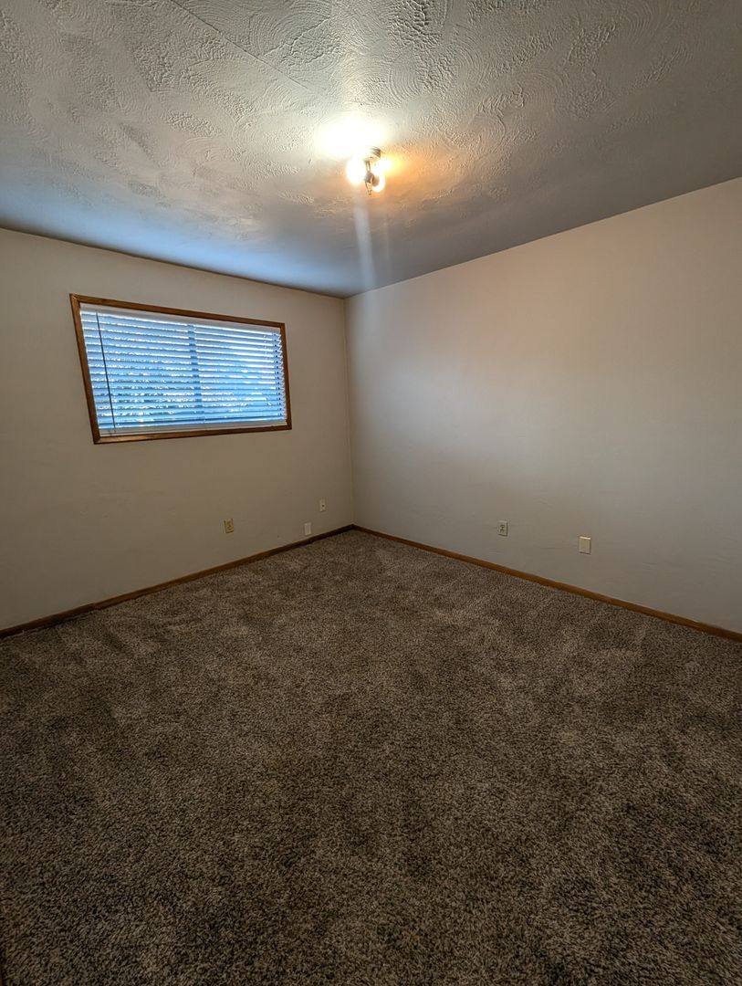 Apartment for rent at 1157 SE Jefferson St, Dallas, OR 97338