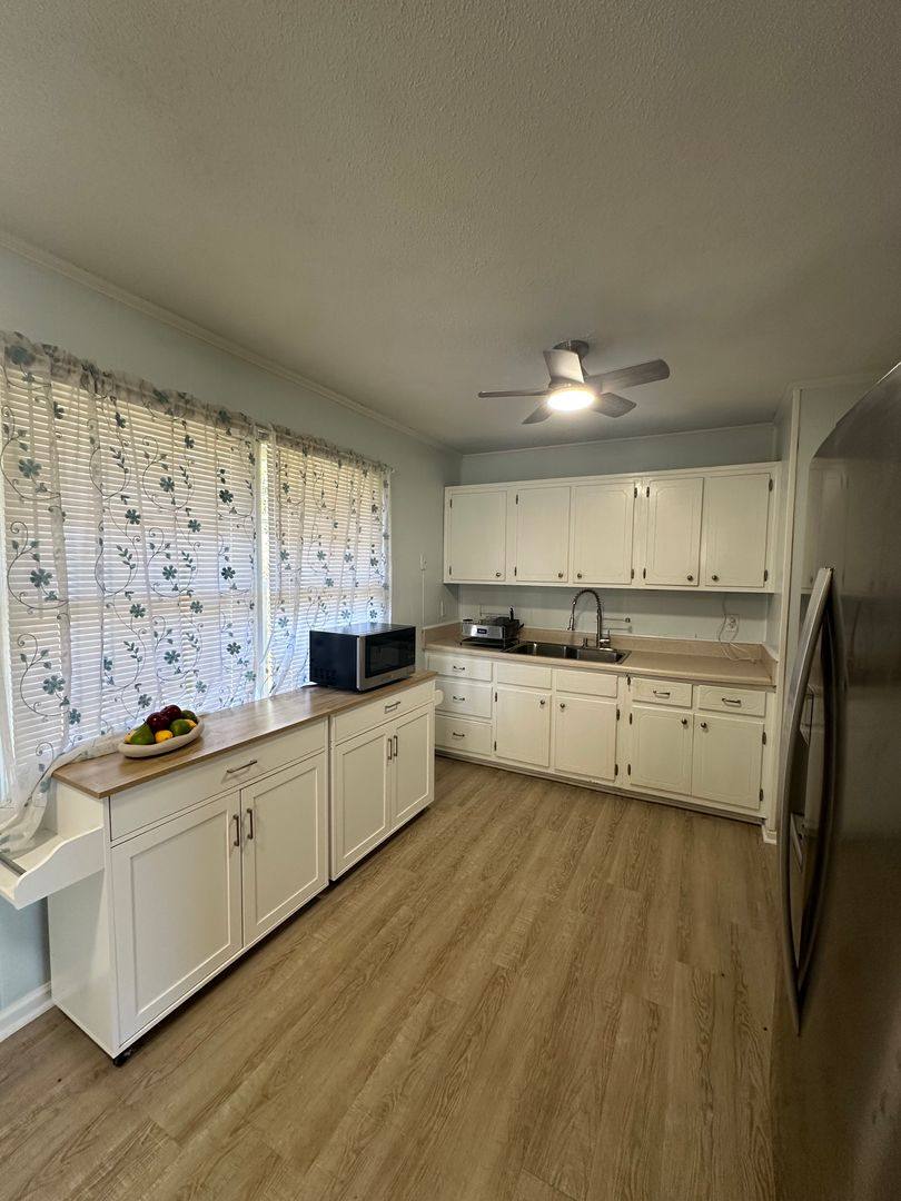 House for rent at 51 Lawanna Dr, Watkinsville, GA 30677