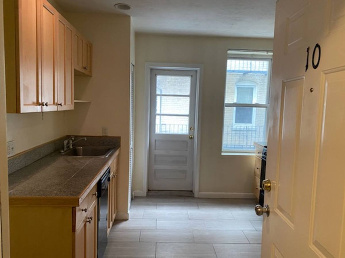 Apartment for rent at 214 Hanover St #10R, Boston, MA 02113