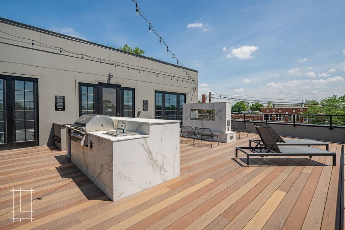 Apartment for rent at 1112 N 4th St, Columbus, OH 43201