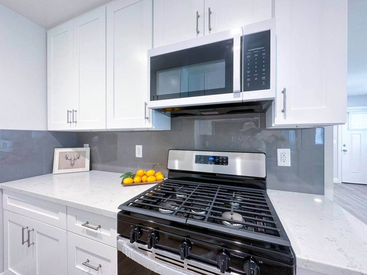 Apartment for rent at 821 S 4th St, Alhambra, CA 91801