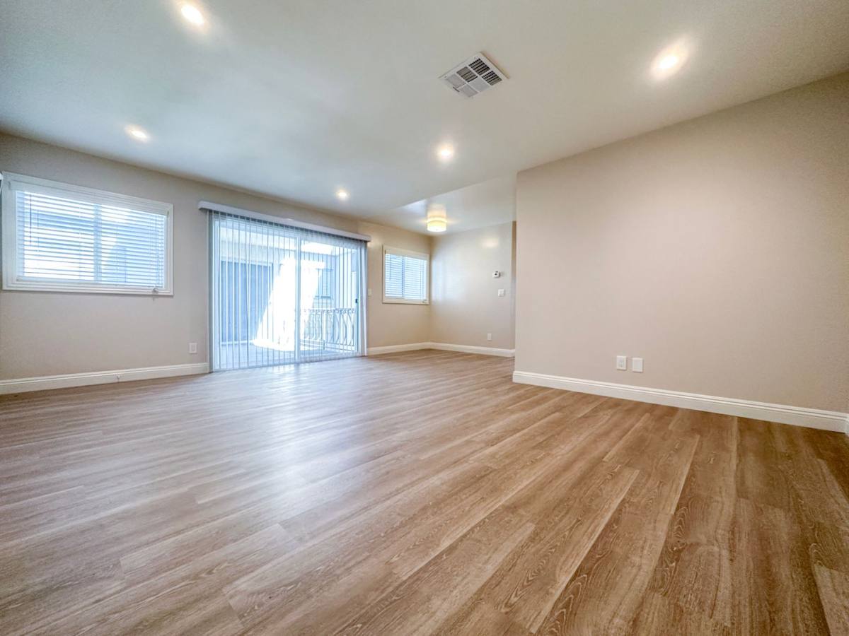 Apartment for rent at 821 S 4th St, Alhambra, CA 91801