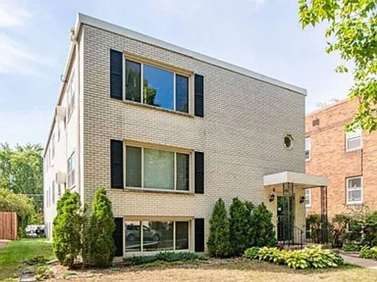 Apartment for rent at 3410 Harriet Ave S, Minneapolis, MN 55408