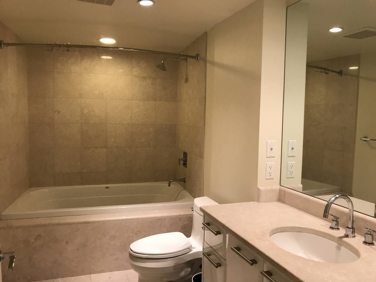 Condo for rent at 322 Karen Ave E Tower 1705, Las Vegas, NV 89109