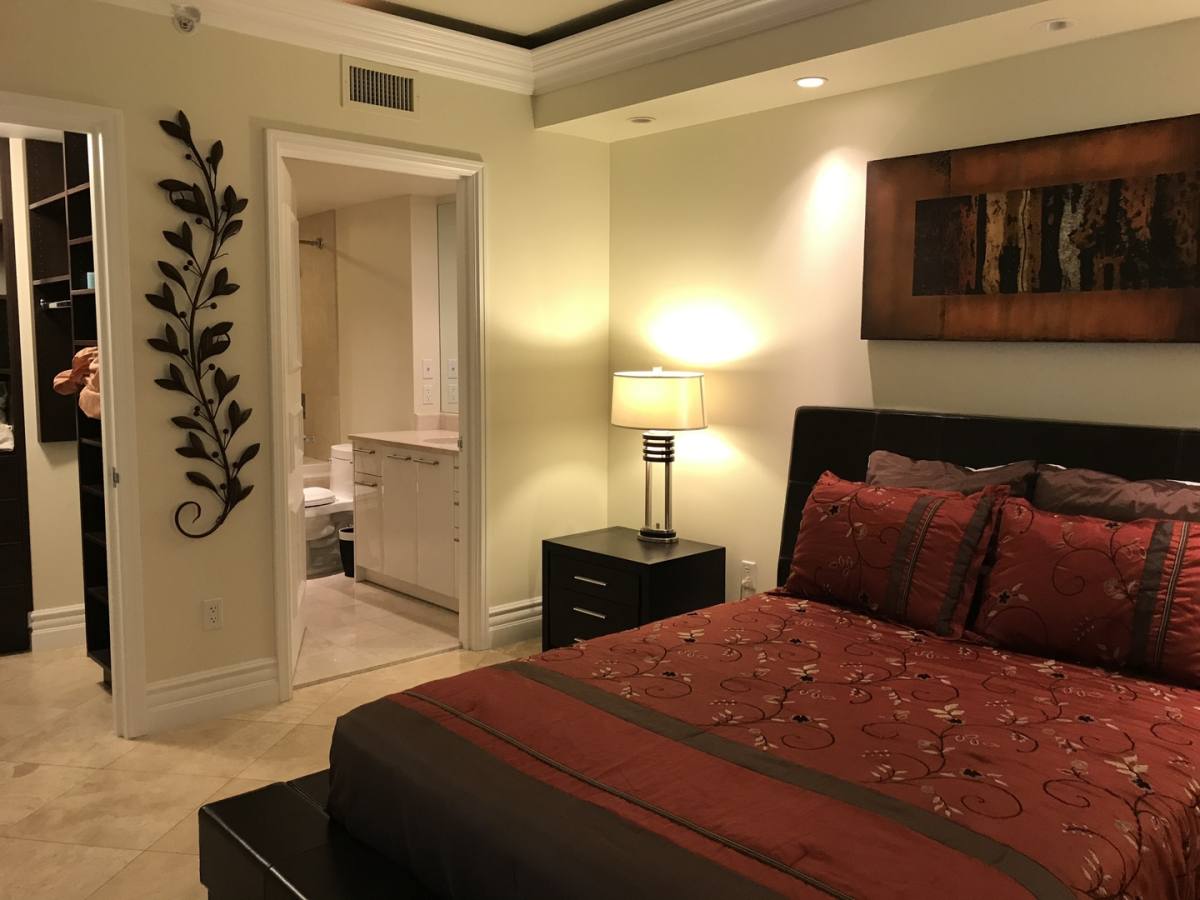 Condo for rent at 322 Karen Ave E Tower 1705, Las Vegas, NV 89109