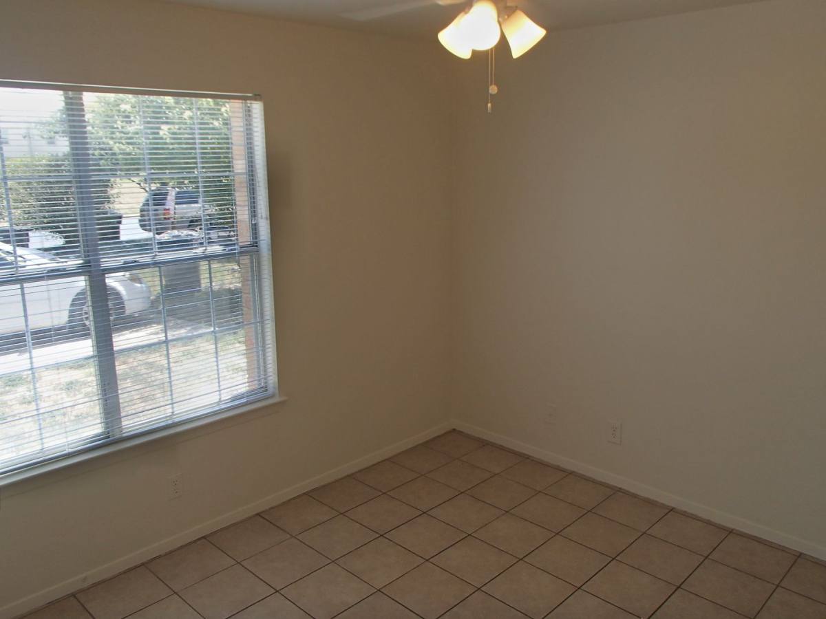 Apartment for rent at 2202 Katy Lane, Georgetown, TX 78626