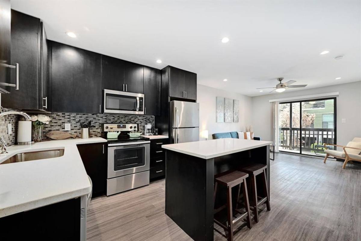 Apartment for rent at 3301 Red River, Austin, TX 78705