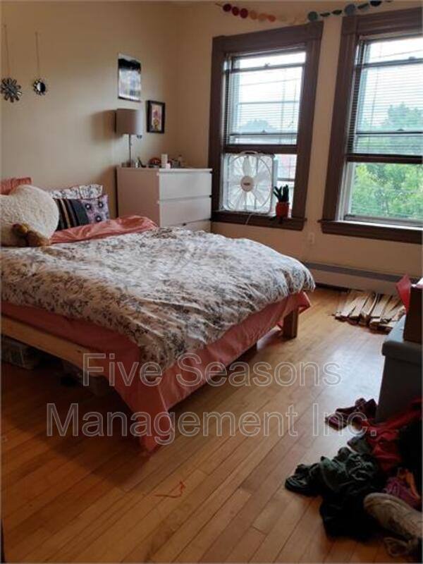 Apartment for rent at 76 N Union St #2, Burlington, VT 05401