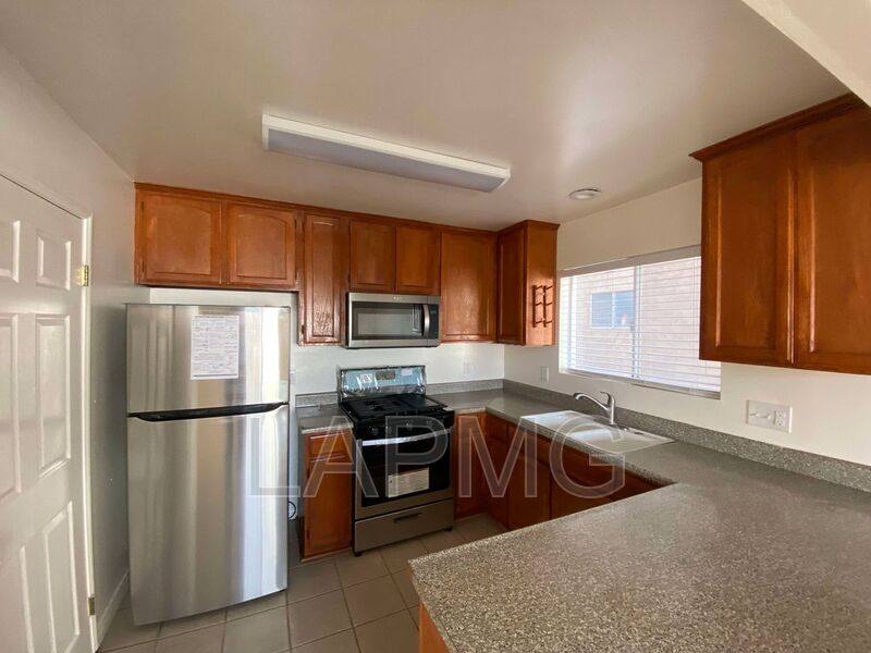 Townhouse for rent at 762 W 21st St #3, San Pedro, CA 90731
