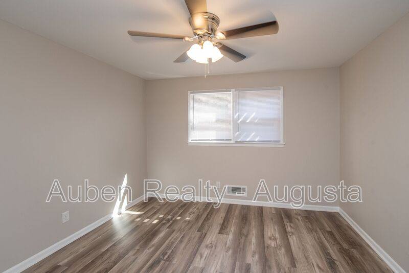 Apartment for rent at 1604 Johns Rd #F, Augusta, GA 30904