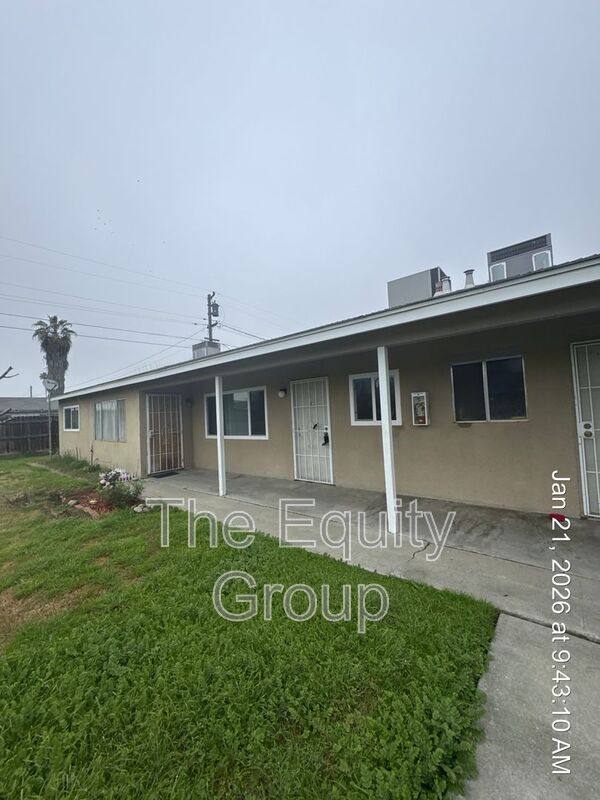 Apartment for rent at 2016 N Ave #C, Corcoran, CA 93212