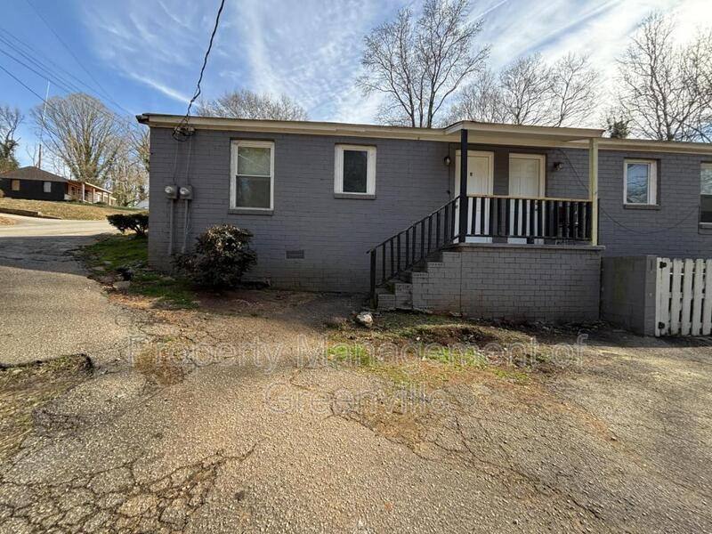 Apartment for rent at 326 Loop St E, Greenville, SC 29609