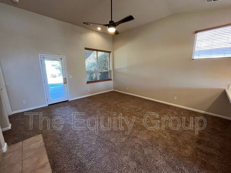 House for rent at 1422 E Mesa Court, Visalia, CA 93292