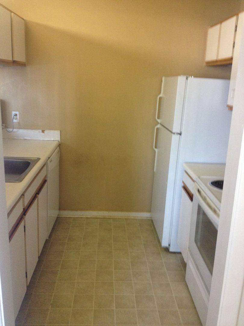 Apartment for rent at 220-323 Elm St, Clemson, SC 29631