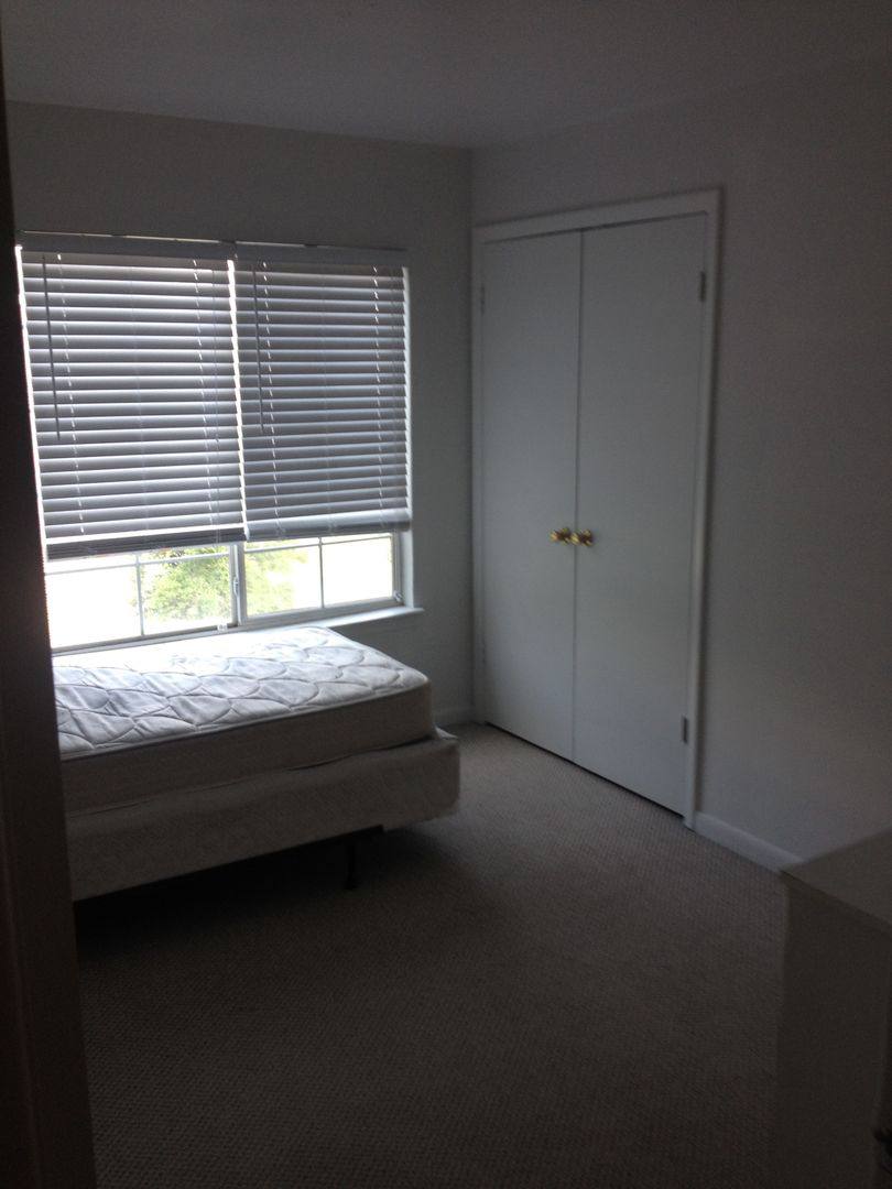 Apartment for rent at 220-323 Elm St, Clemson, SC 29631