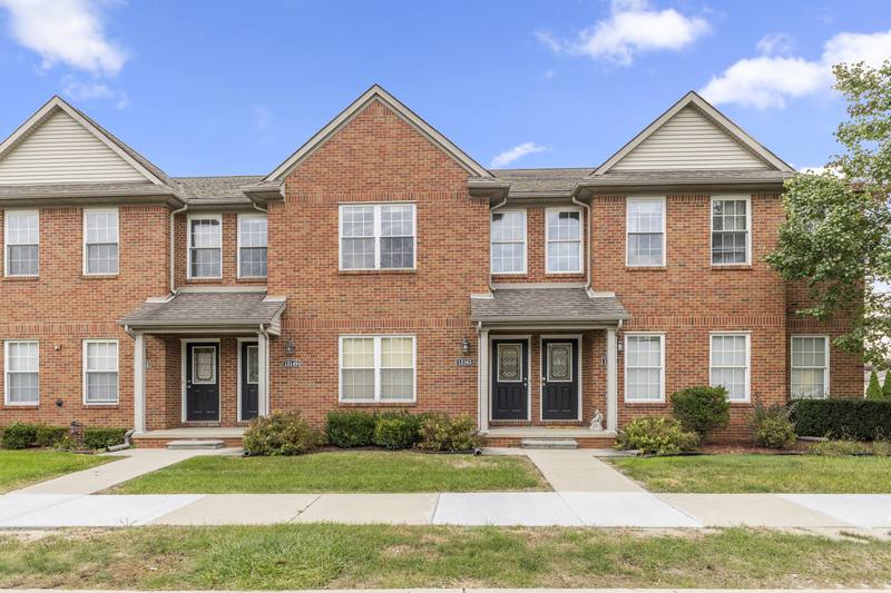 Condo for rent at 13165 Turnberry, Southgate, MI 48195