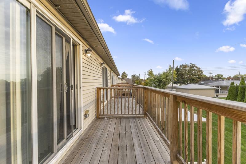 Condo for rent at 13165 Turnberry, Southgate, MI 48195