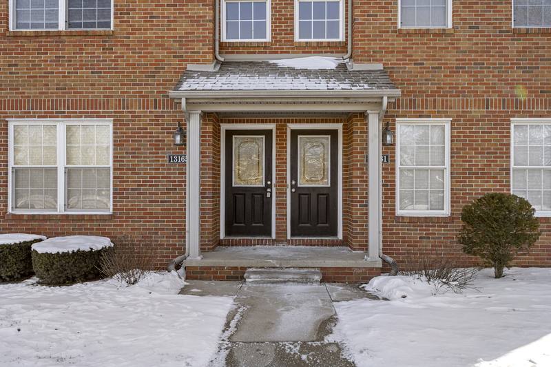 Condo for rent at 13165 Turnberry, Southgate, MI 48195