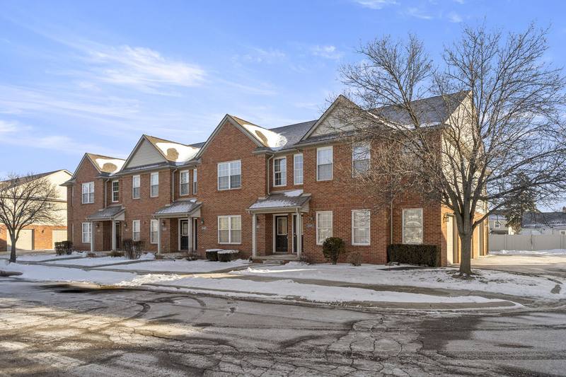 Condo for rent at 13165 Turnberry, Southgate, MI 48195